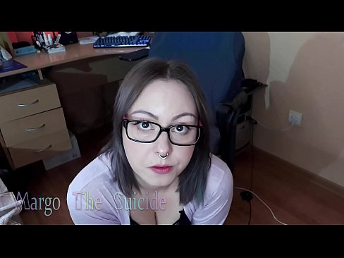 ❤️ Une fille sexy avec des lunettes suce profondément un gode devant la caméra ❤ Super sexe at fr.tengkuangzhong.top ❌